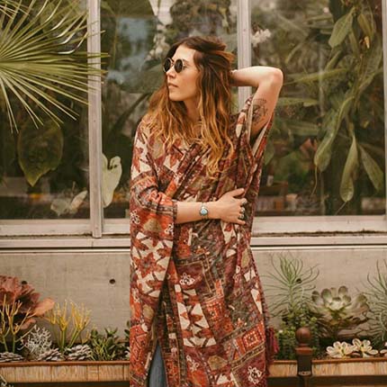 Apparel & Jewelry