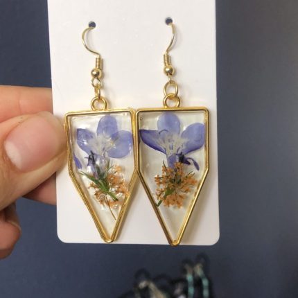 Resin flower earrings