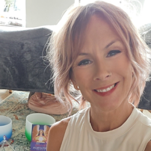 Profile photo of Elaine Elizabeth